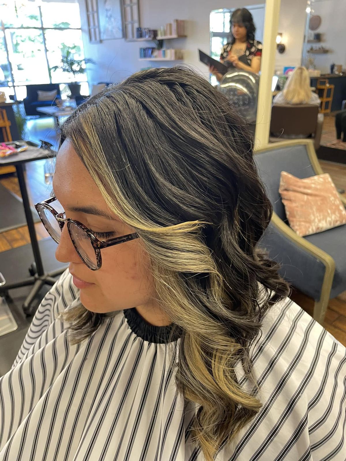 Dimensional highlights